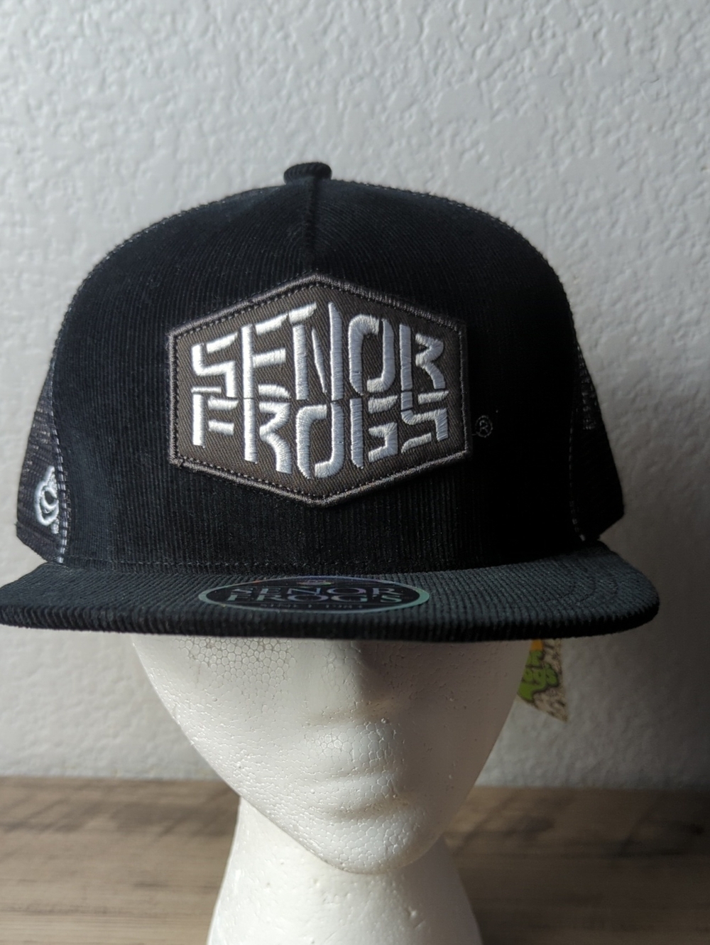 Señor Frog's Corduroy Trucker Snapback Hat Cozumel Mexico NWT